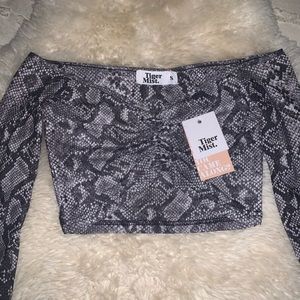 NWT tiger must snake print crop top
